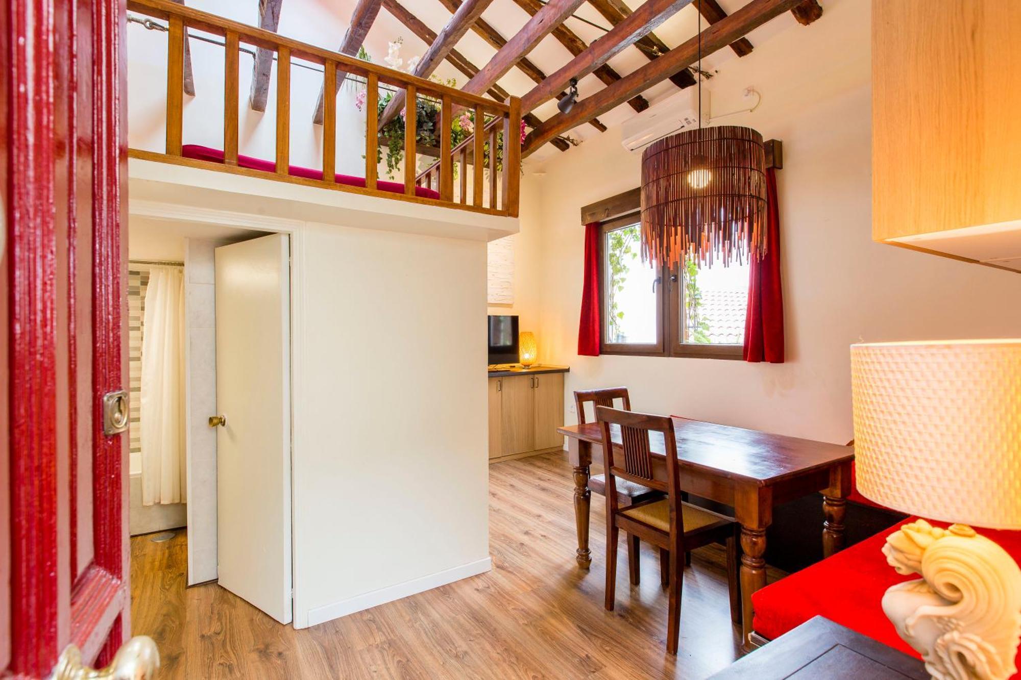Sunny N Quiet Penthouse In The Center.Atico Centro Leilighet Madrid Eksteriør bilde